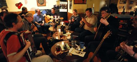 ierse muziek ierse volksmuziek dingle way ierland hillwalk tours