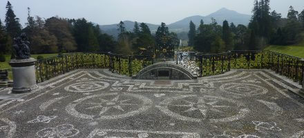ierse plaatsen wicklow way route powerscourt gardens enniskerry hillwalk tours