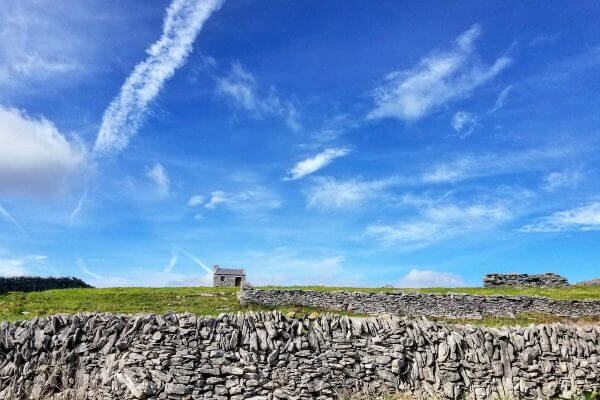mooiste eilanden europese wandelvakantie aran-eilanden hillwalk tours