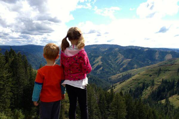 wandelen met kinderen vakantie kindvriendelijk wandeltips