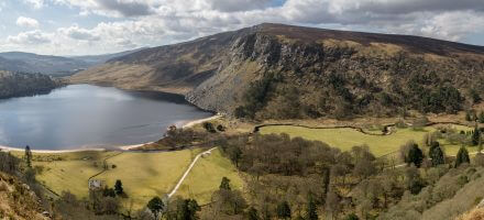 wicklow way route wicklow mountains national park wandelen ierland lough tay